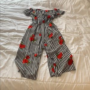 Oiff the Shoulder Romper